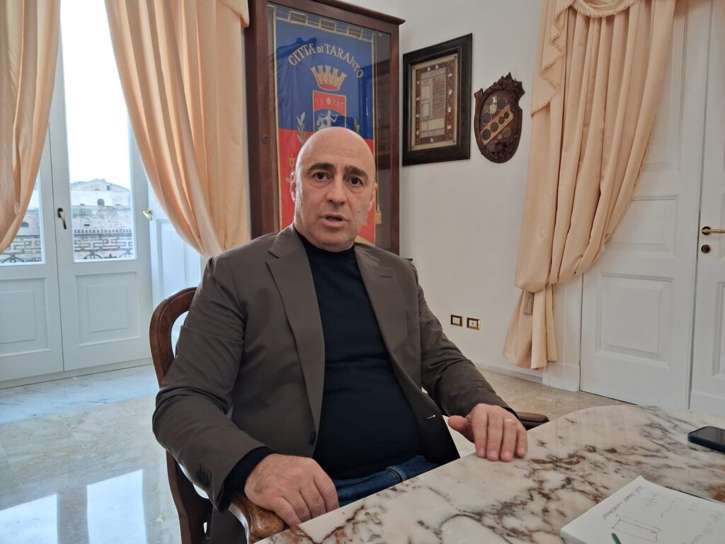 Il sindaco di Taranto Piero Bitetti